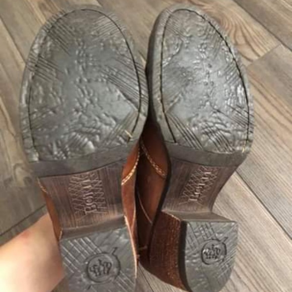 Born boots size 7.5 - Picture 4 of 4